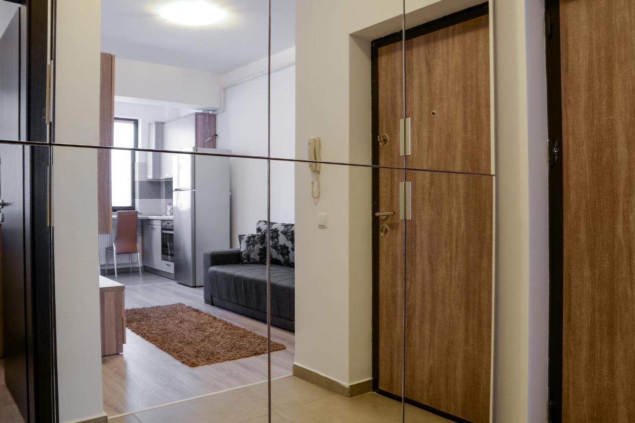 Palas Mall - Cozy Studios And Flats Yaş Dış mekan fotoğraf
