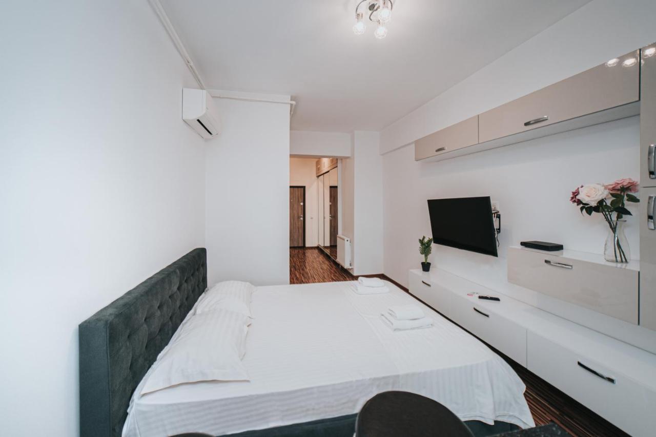 Palas Mall - Cozy Studios And Flats Yaş Dış mekan fotoğraf
