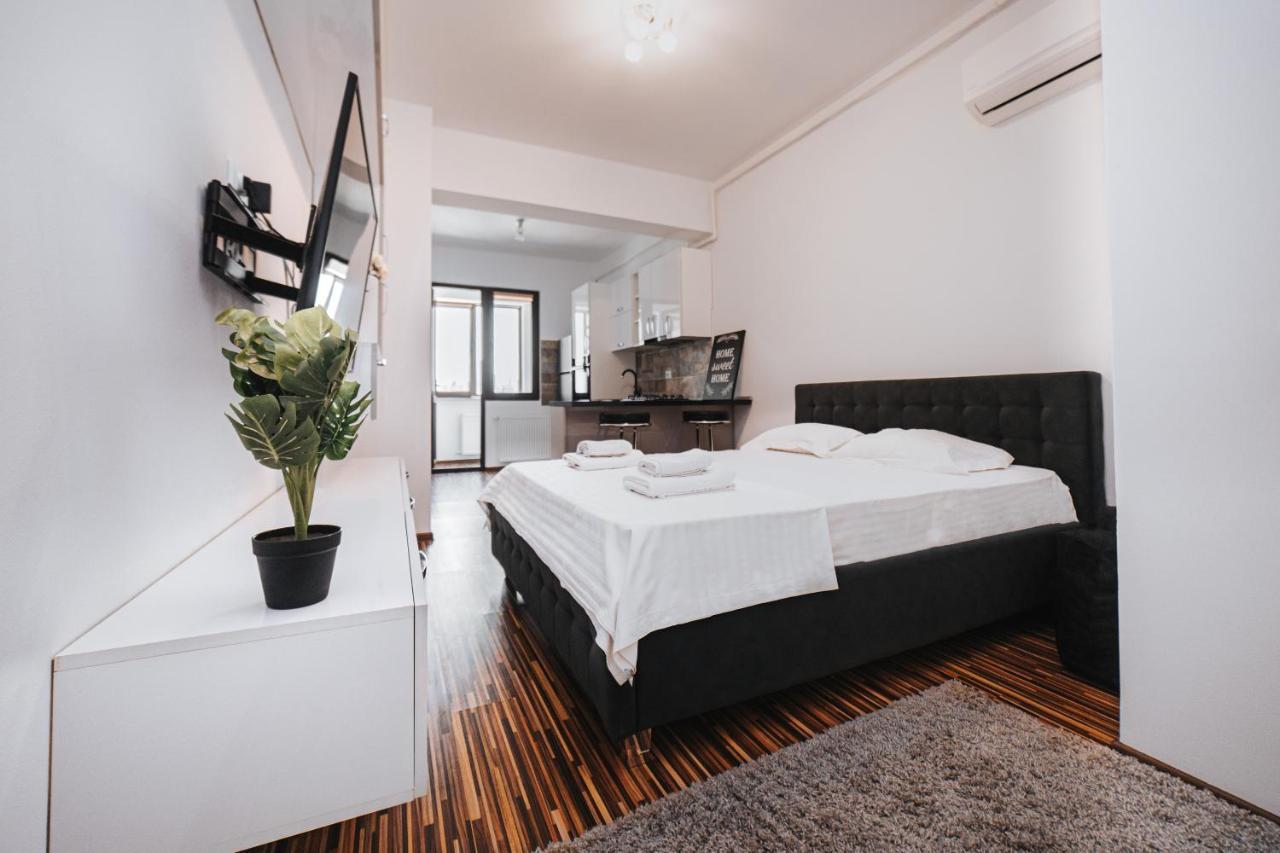 Palas Mall - Cozy Studios And Flats Yaş Dış mekan fotoğraf