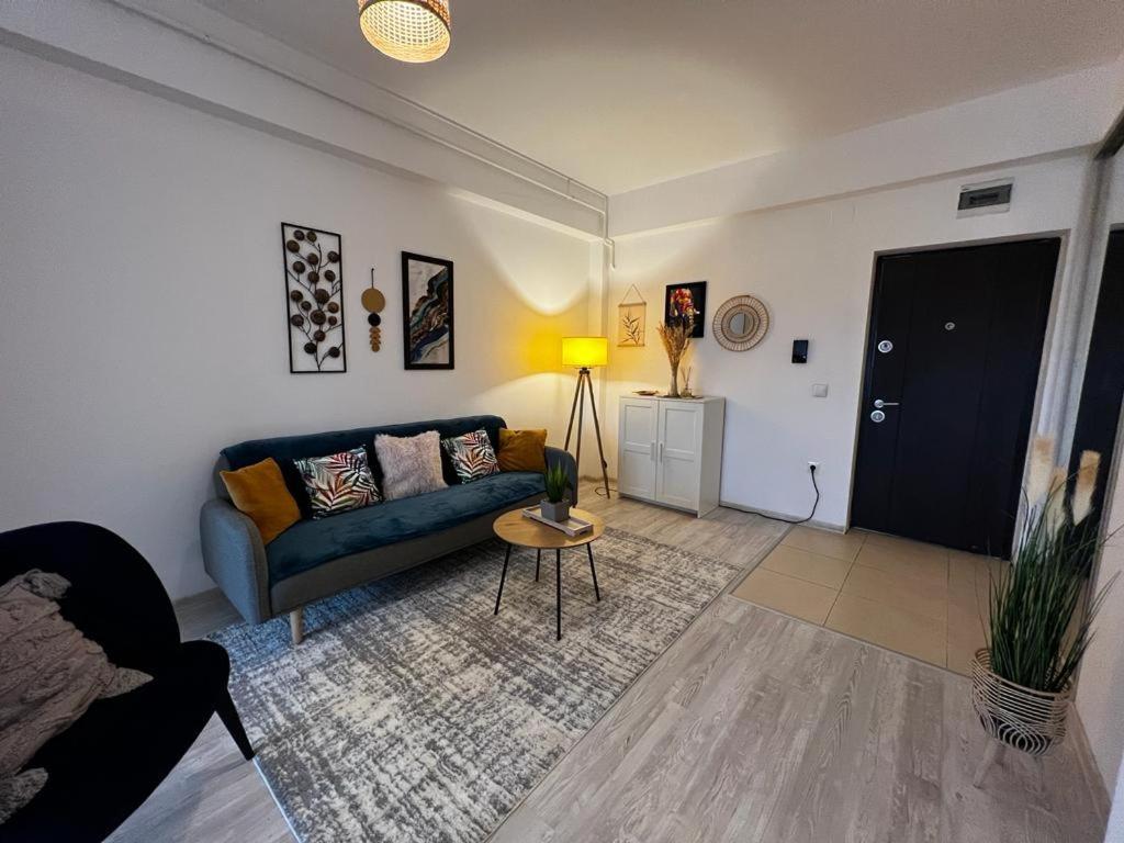Palas Mall - Cozy Studios And Flats Yaş Dış mekan fotoğraf