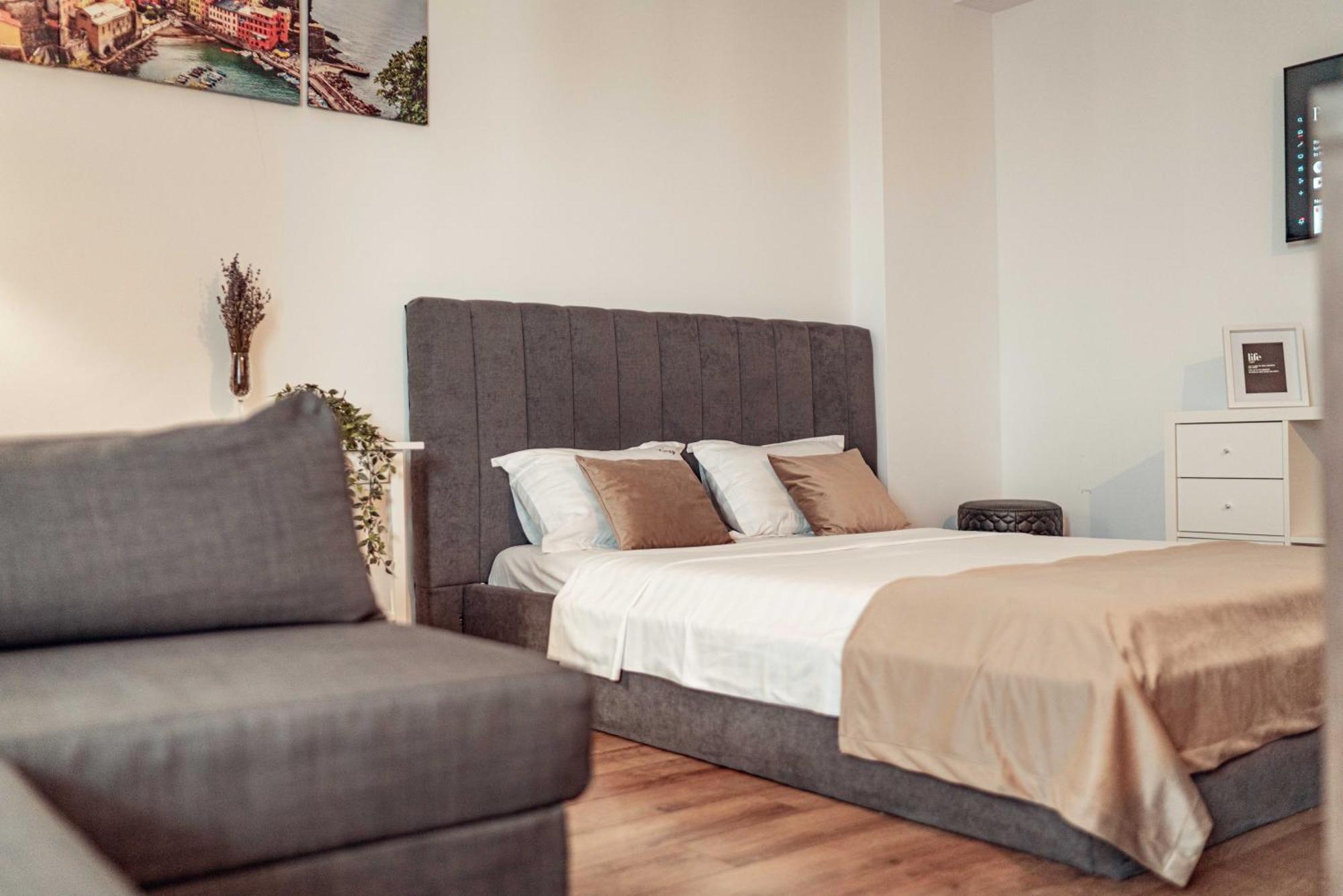 Palas Mall - Cozy Studios And Flats Yaş Dış mekan fotoğraf
