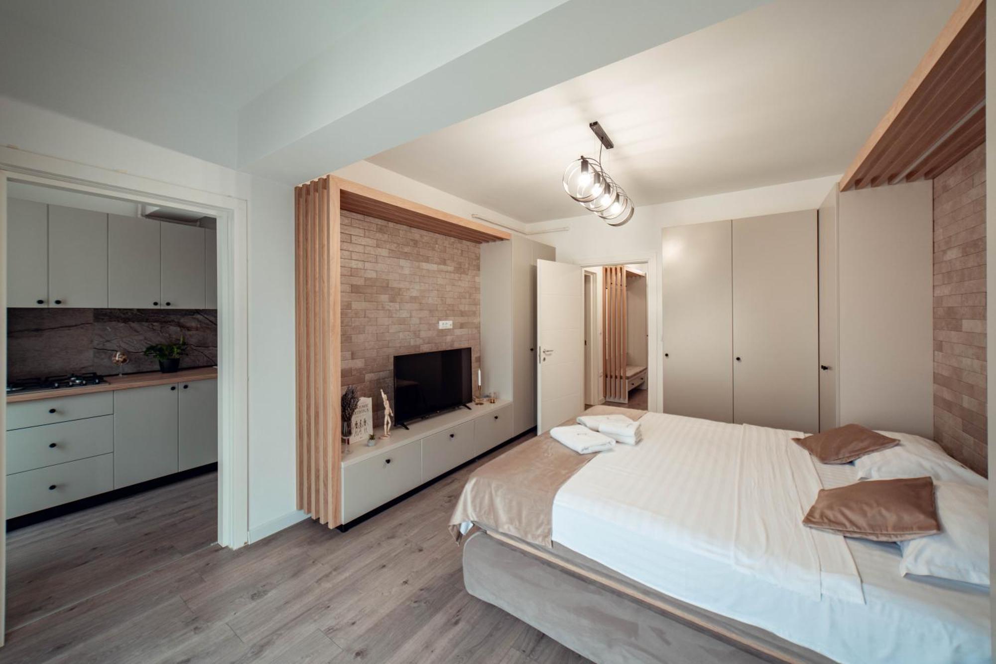 Palas Mall - Cozy Studios And Flats Yaş Dış mekan fotoğraf
